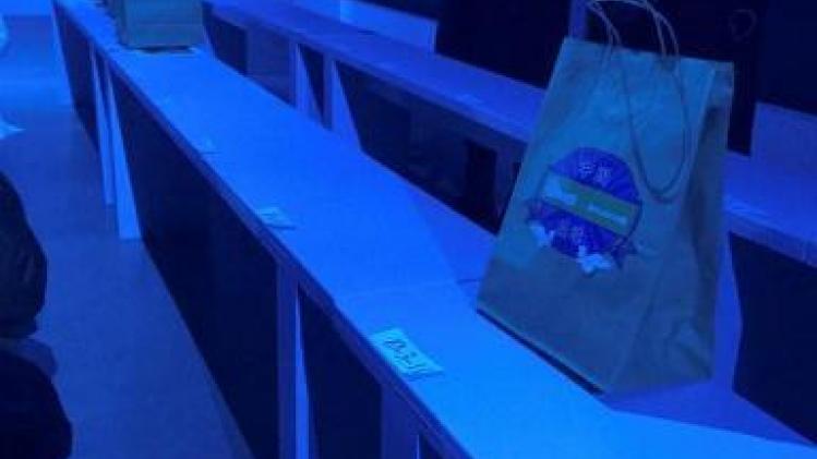 Coronavirus - Rangées vides pour un défilé chinois post-coronavirus à la Fashion Week
